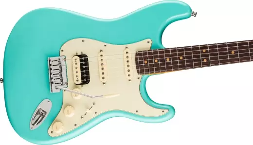 American Ultra Luxe Vintage \'60s Stratocaster HSS, Rosewood Fingerboard - Sea Foam Green