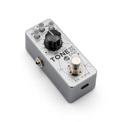 IK Multimedia TONEX ONE Bass Edition | Long & McQuade