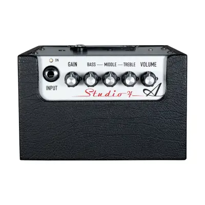 Studio-4 Compact Bass Combo