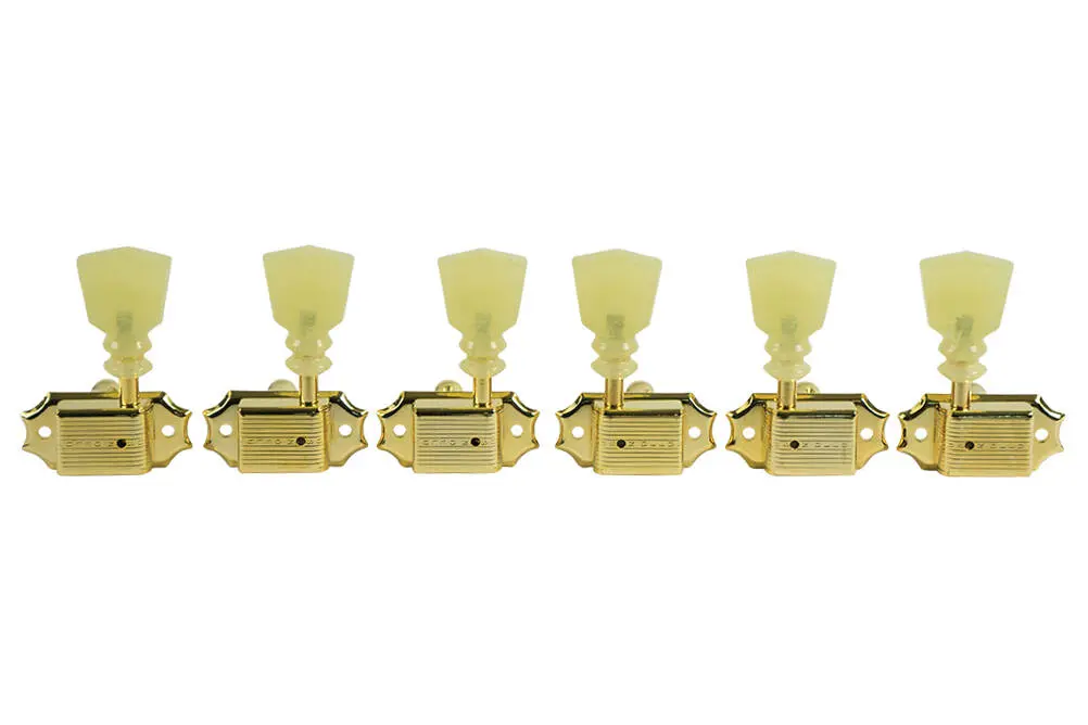 3 Per Side Deluxe Series Tuning Machines, Single Line - Gold with Double Ring Plastic Keystone Buttons