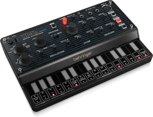 Analog Polyphonic Synthesizer with 3 VCOs