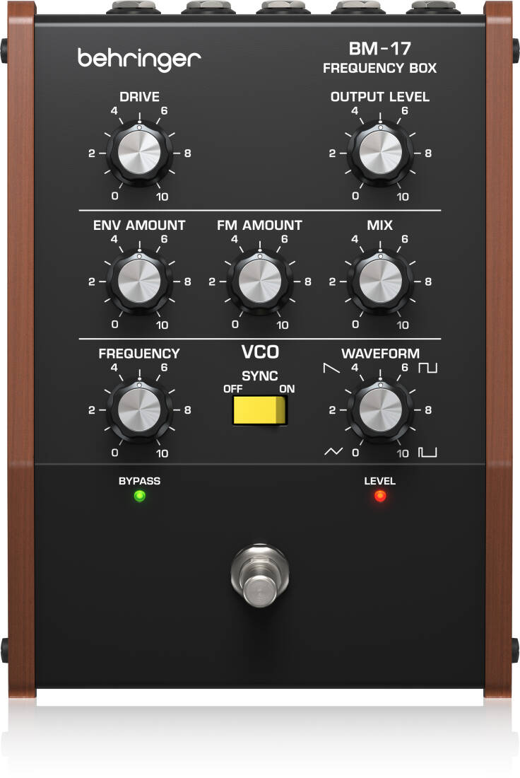 Vintage Analog Frequency Box Pedal with Expressive Effects Generator