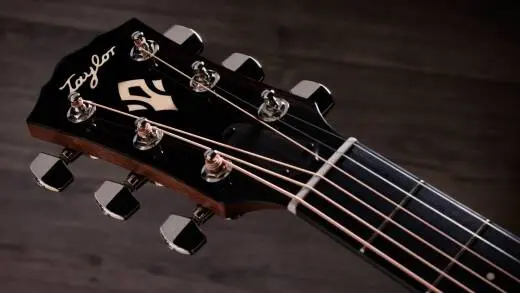 Gold Label 714e Blacktop Indian Rosewood Acoustic-Electric Guitar with Case