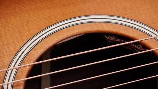 Gold Label 714e Indian Rosewood Acoustic-Electric Guitar with Case - Sunburst with Firestripe Pickguard