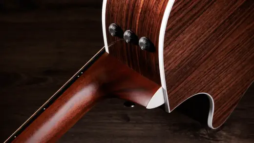 412ce Grand Concert Rosewood/Spruce Acoustic Guitar with Case - Natural