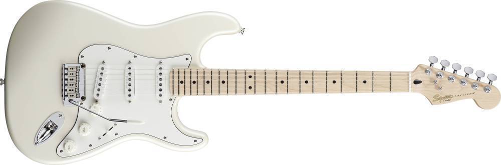 Deluxe Stratocaster - Pearl White Metallic