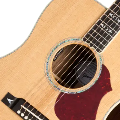 Songwriter Recording Artist Acoustic/Electric Guitar with Hardshell Case - Antique Natural