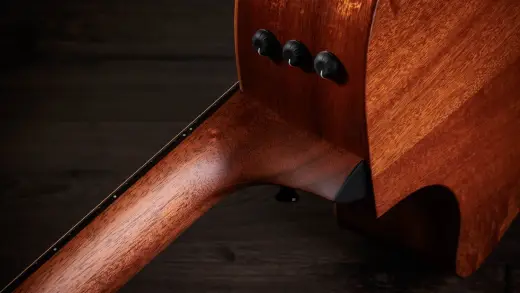 354ce Studio Special Edition Honeyburst Acoustic-Electric Guitar with Gig Bag