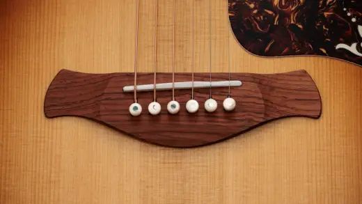 Gold Label 917e SB Acoustic-Electric Guitar with Case - Teardrop Sunburst