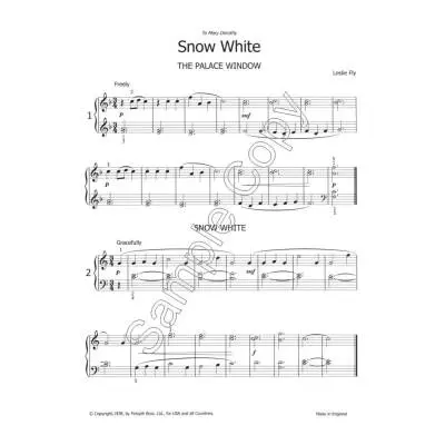 Snow White�� Fly�� Piano�� Livre