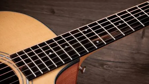 112ce Sapele/Spruce Acoustic-Electric Guitar with Gig Bag - Natural