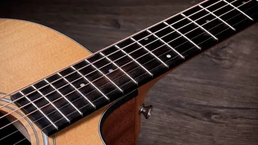 114ce Grand Auditorium Sapele/Spruce Acoustic-Electric Guitar with Gig Bag - Natural