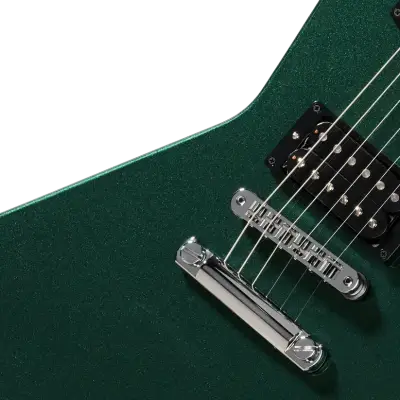 Explorer 80s Electric Guitar with Hardshell Case - British Racing Green