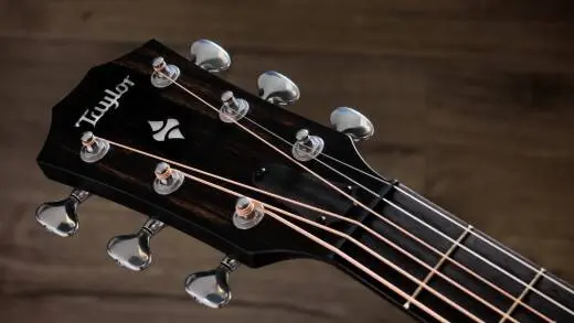 Next Generation Builder\'s Edition 514ce Acoustic-Electric Guitar with Hardshell Case