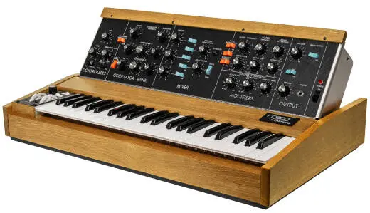 Bob Moog Tribute Edition Minimoog Model D