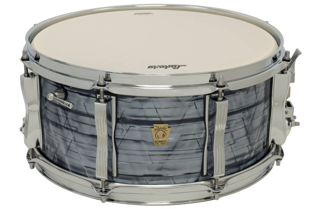 Legacy Classic 6.5x14\'\' Snare Drum - Sky Blue Pearl