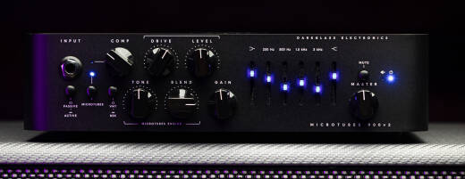 【ジャンク】Darkglass Microtubes 900 v2 ベースアンプ Darkglass Microtubes 900 V2 Bass Amplifier Head