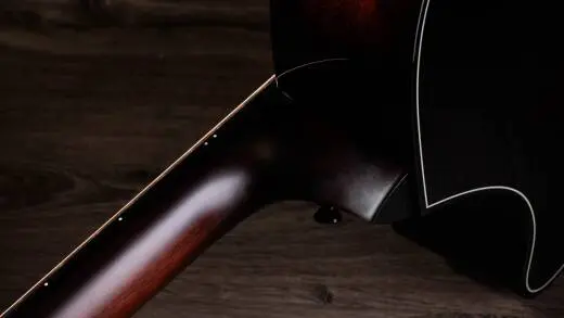 Next Generation Builder\'s Edition 524ce Ash/Mahogany Acoustic-Electric Guitar with Case