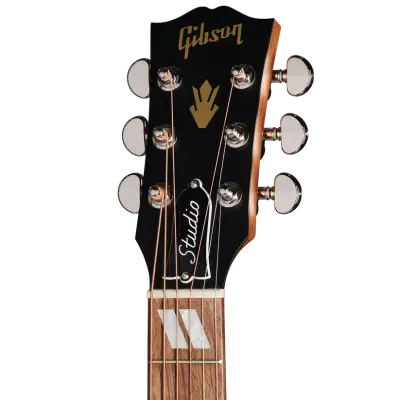 Hummingbird Studio Walnut Acoustic/Electric Guitar with Hardshell Case - Natural