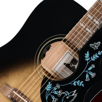 Eric Church Hummingbird Dark Acoustic/Electric Guitar with Hardshell Case - Cobra Burst