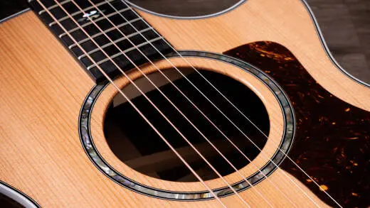 Next Generation 712ce Indian Rosewood Acoustic-Electric Guitar with Case