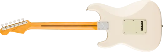 Limited Edition American Professional Classic Stratocaster featuring the Fender Silent System - Olympic White