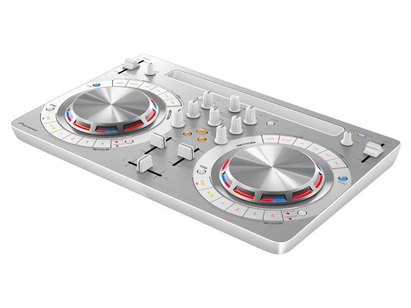 Pioneer DJ DDJ-WeGO3 - Compact DJ Controller - White | Long & McQuade