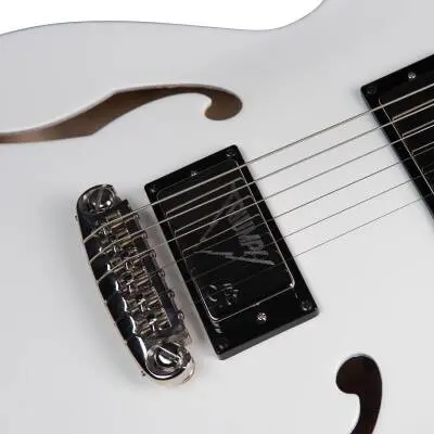 Rik Emmett Signature Premiere Electric Guitar with Hardshell Case - Stormy White
