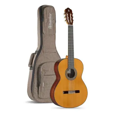 5 P Conservatory Classical Guitar 7/8 Size with Gig Bag