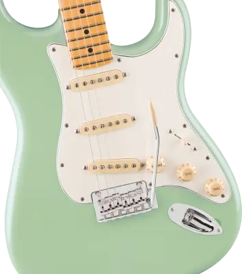 Player II Stratocaster, Maple Fingerboard - Surf Green