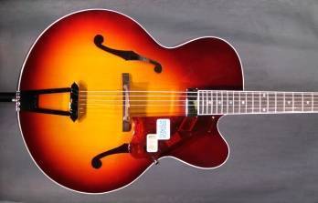 Venetian Solid Formed 17\'\' Archtop Jazz Guitar - Bourbonburst