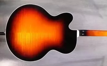 Venetian Solid Formed 17\'\' Archtop Jazz Guitar - Cremona Burst