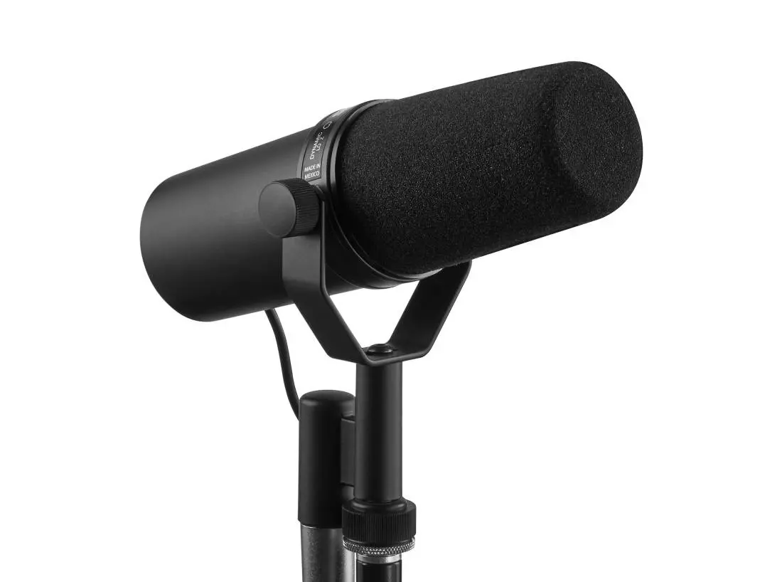 SM7B Large Diaphragm Cardioid Dynamic Microphone