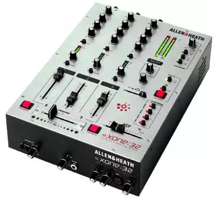 Xone:32 - Professional DJ Mixer