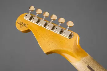 Custom Shop 20th Anniversary Relic Stratocaster - Vintage Blonde