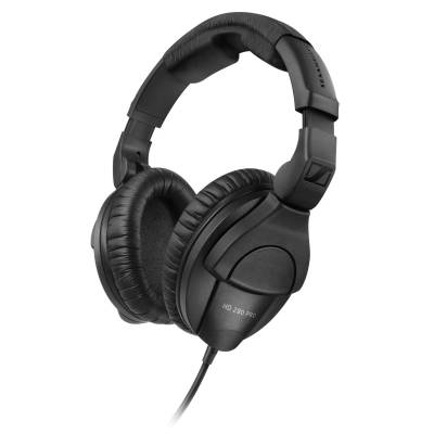 Refurbished) AKG K52 Closed Back Headphone (Black) : : Electronics