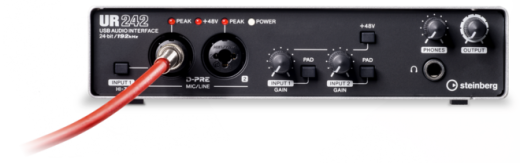 4 x 2 USB 2.0 Audio Interface with D-PRE