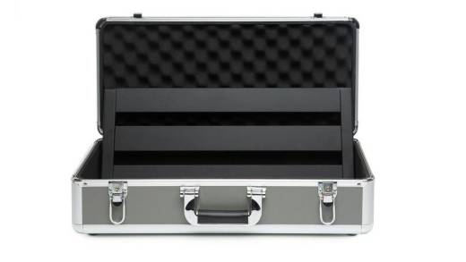 Metro 20 Pedal Board with Hard Case