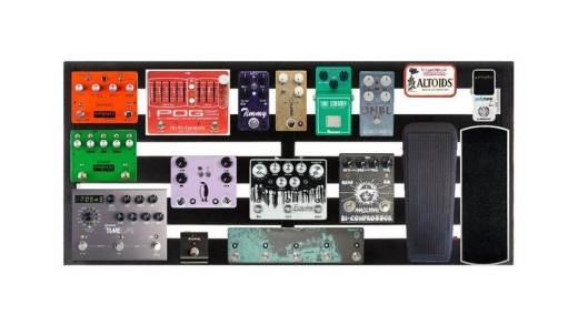 Novo 32 Pedal Board with Tour Case