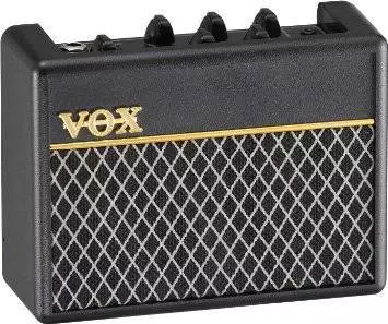 1w Compact Bass Amp With Rhythm Patterns