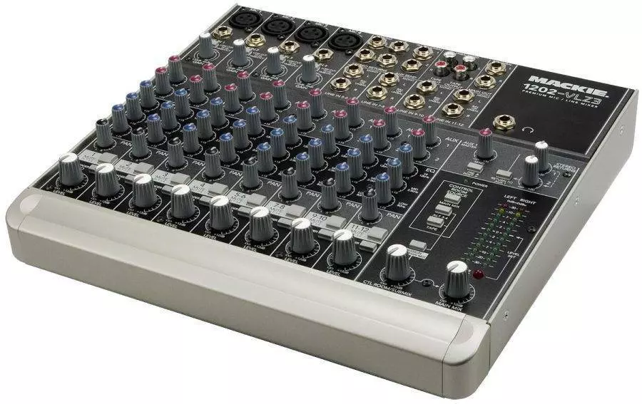 1202-VLZ3 - 12 Channel Compact Mixer