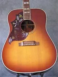 Hummingbird Acoustic Guitar - Cherry Sunburst - Left Hand