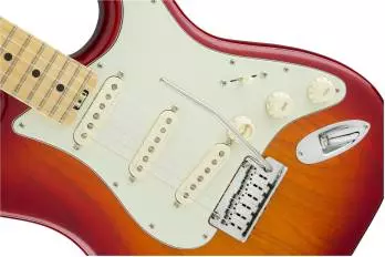 American Elite Stratocaster, Maple Fingerboard, Aged Cherry Burst (Ash)