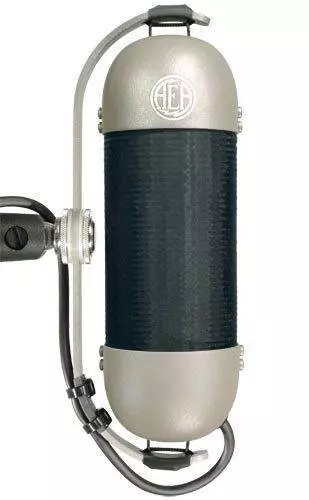 R92 - Ribbon Mic