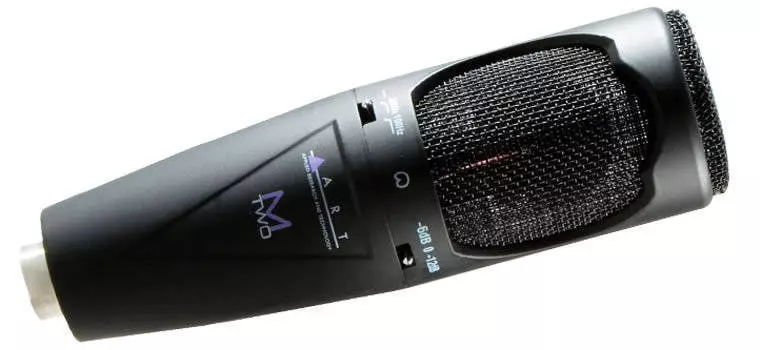 Cardioid Mic with Pad & Roll off