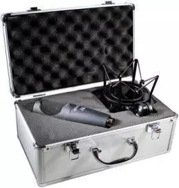 Cardioid Mic with Pad & Roll off