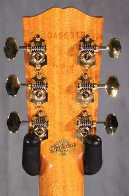 2016 AJ Flame Deluxe Ltd