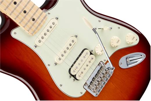 Deluxe Stratocaster HSS, Maple Neck, Tobacco Sunburst