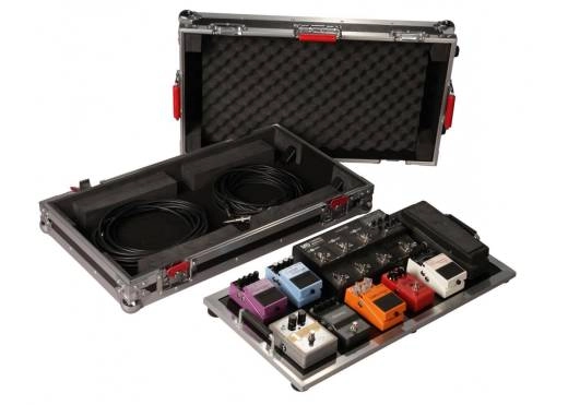 Gator - Large GTOUR Pedalboard 10-14 with 3M Dual Lock Fastener