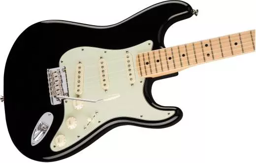 American Professional Stratocaster Maple Fingerboard - Black